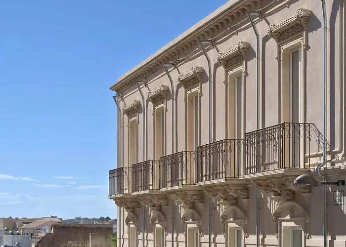 Casa Ruiz * Noto